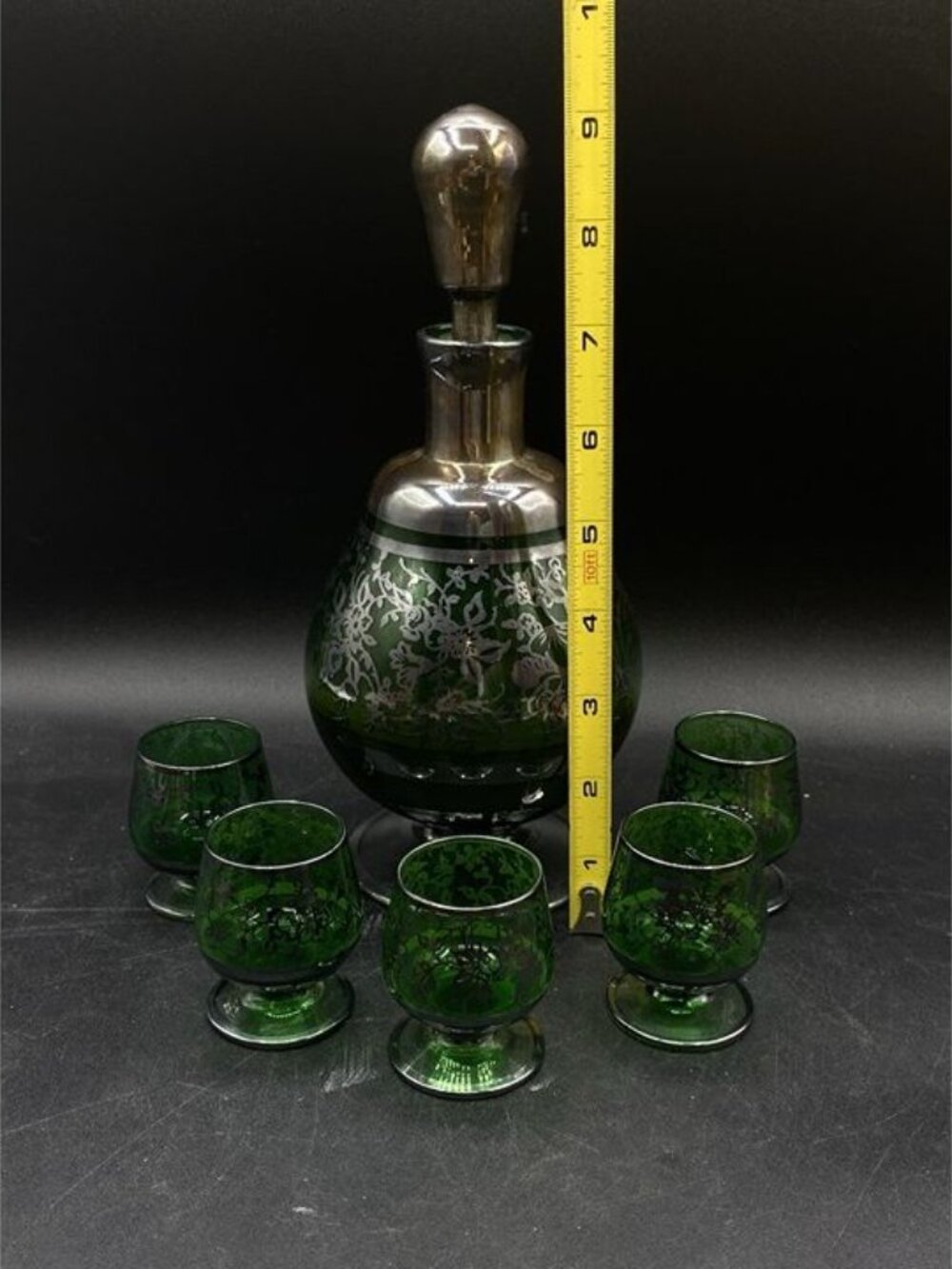Italian Glass Silver Overlay Floral Pattern Green Decanter and 5 Cordial Glasses - Picture 2 of 12